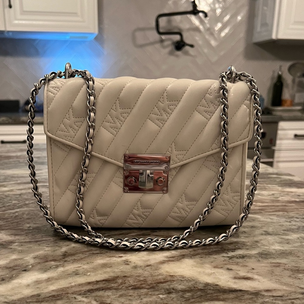 micheal kors white purse